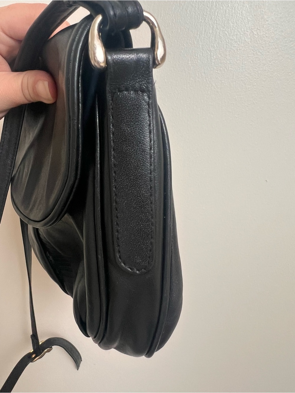 Vintage Genuine Leather Black Saddle Crossbody Bag Y2K Minimalist Purse - Picture 12 of 13